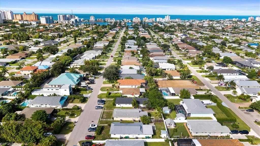 681/683 95th Ave N, Naples, FL 34108 Photo