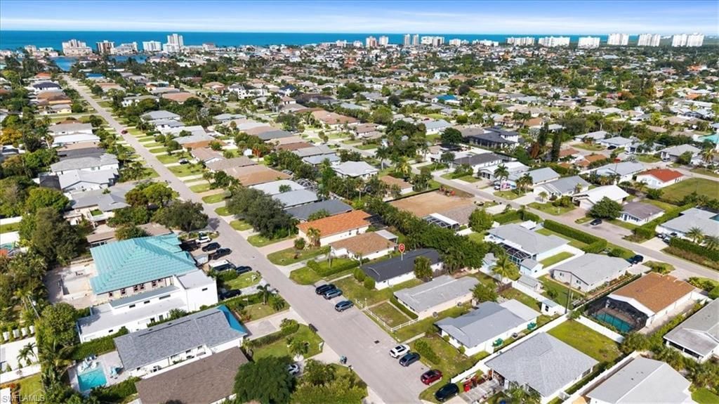 681/683 95th Ave N, Naples, FL 34108 Photo