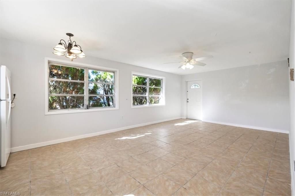 681/683 95th Ave N, Naples, FL 34108 Photo