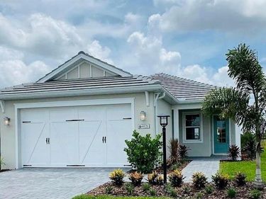 8121 STERNWAY ROAD, SARASOTA, FL 34240