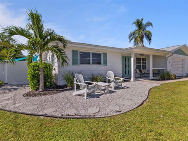 702 POINCIANA ROAD, NOKOMIS, FL 34275
