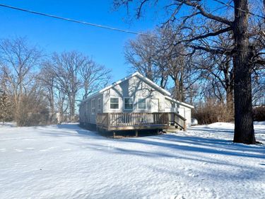 623 E Adams Avenue, Mahnomen, MN 56557