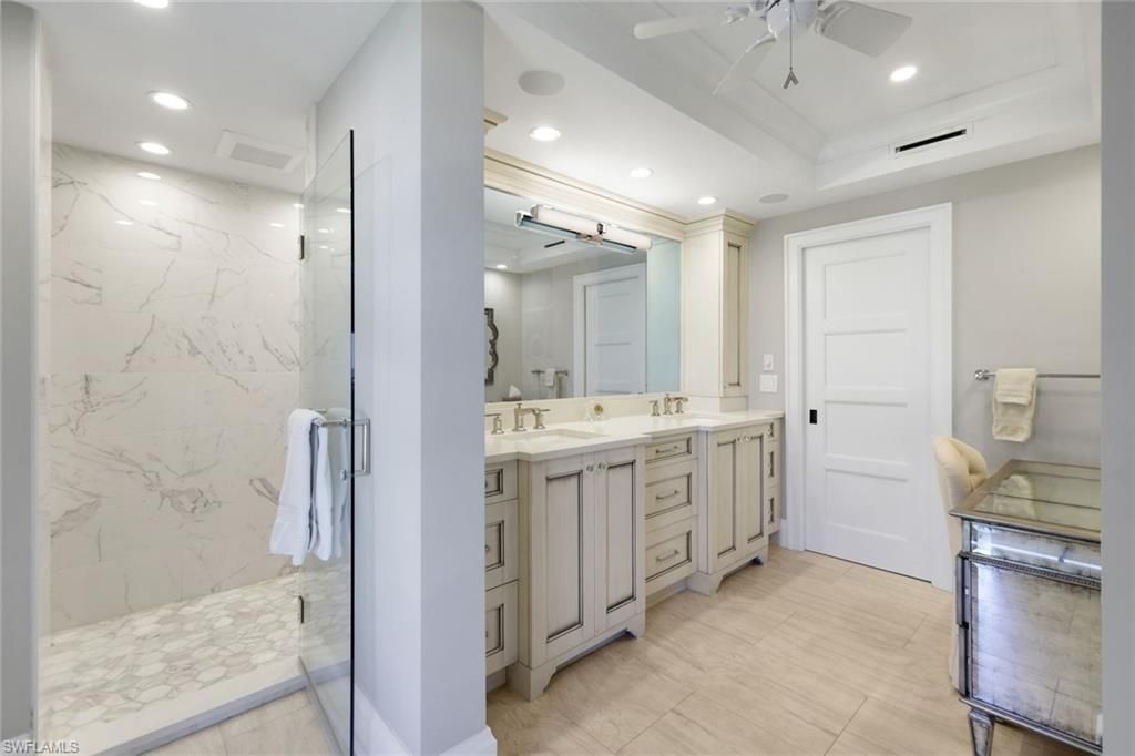 1285 Gulf Shore Blvd N, Unit 3B, Naples, FL 34102 Photo