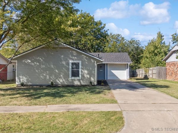 608 N Carlsbad Street, Owasso, OK 74055