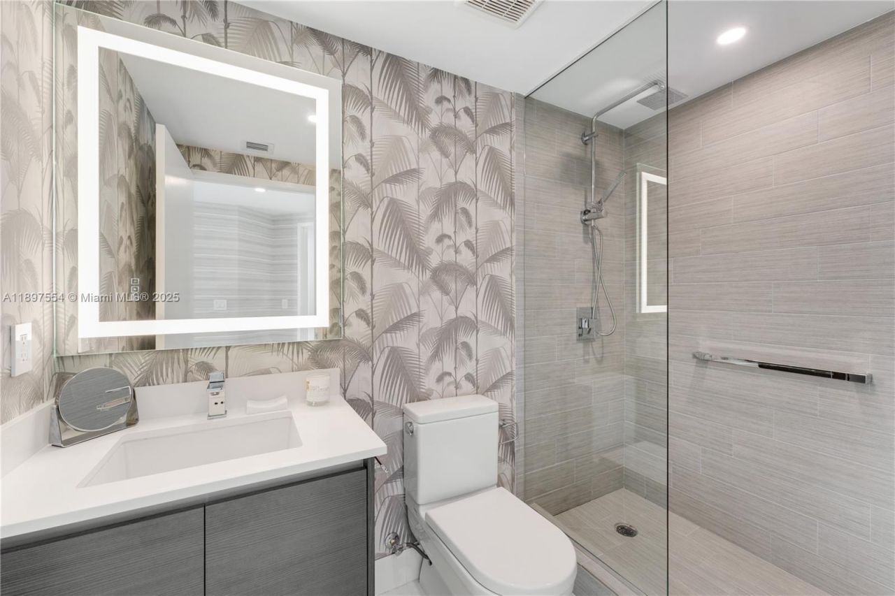 330 Sunny Isles Blvd, Unit 5-1902, Sunny Isles Beach, FL 33160 Photo