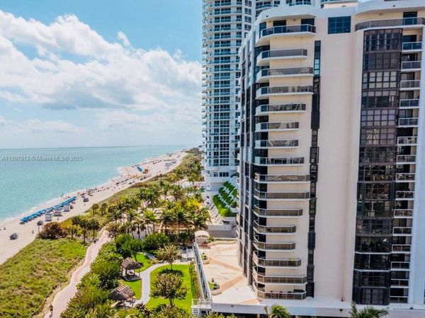 6423 Collins Ave, Unit 310, Miami Beach, FL 33141