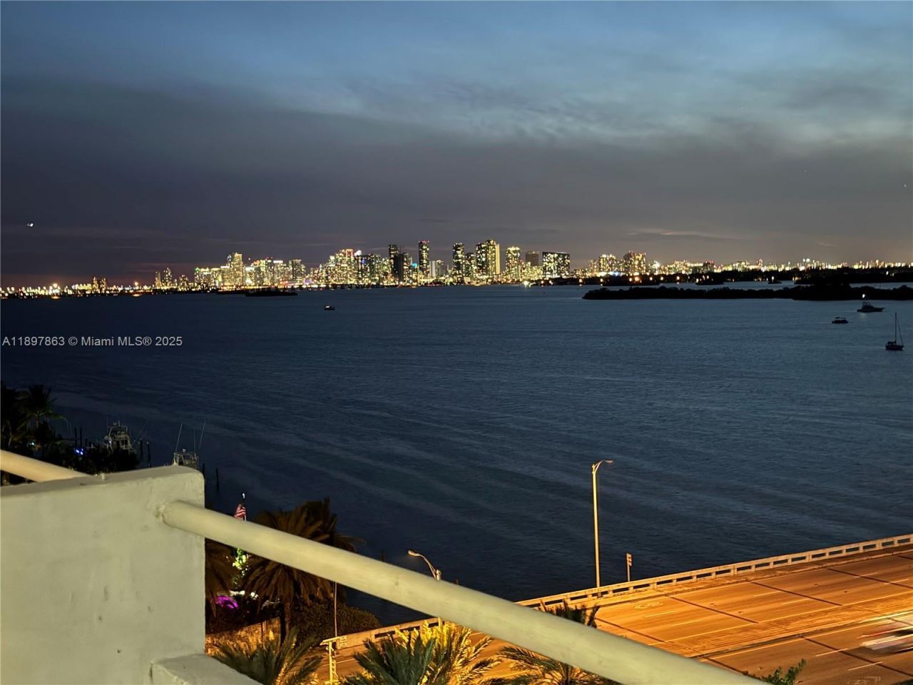 7904 West Dr, Unit 1005, North Bay Village, FL 33141 Photo