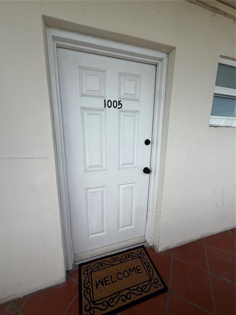 7904 West Dr, Unit 1005, North Bay Village, FL 33141 Photo