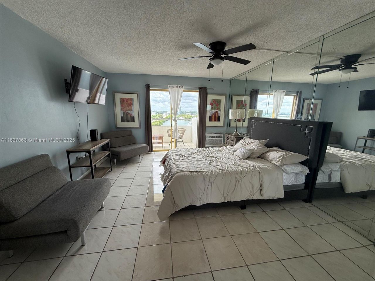 7904 West Dr, Unit 1005, North Bay Village, FL 33141 Photo