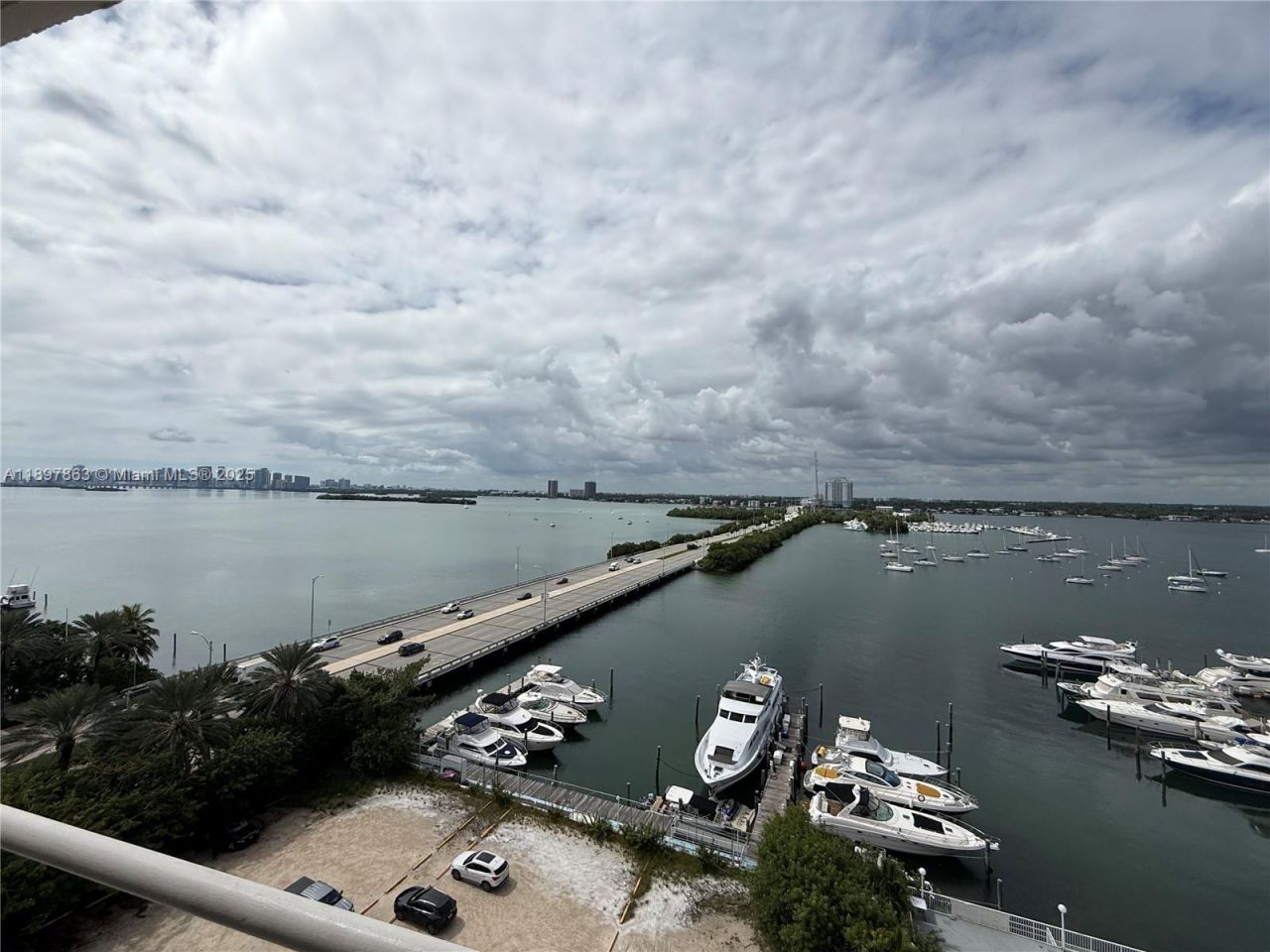 7904 West Dr, Unit 1005, North Bay Village, FL 33141 Photo