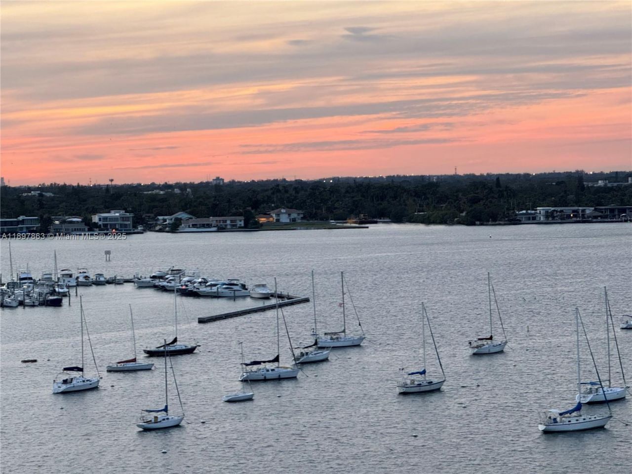 7904 West Dr, Unit 1005, North Bay Village, FL 33141 Photo