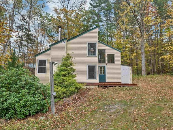 88 Donovan Farm Road, Campton, NH 03223