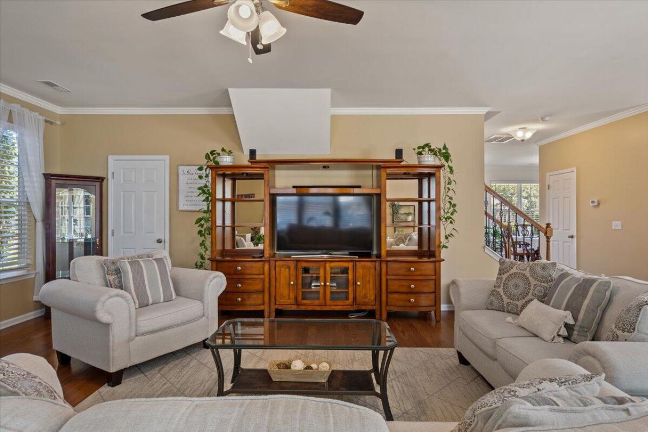 205 Sabal Palmetto Court Photo 26