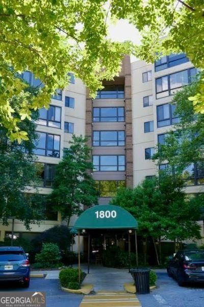 1800 Clairmont Lake, Unit A414, Decatur, GA 30033 Main Photo