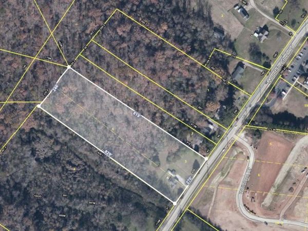 1123 Mountain Creek Road , Chattanooga, TN 37405