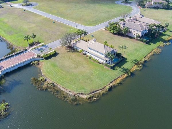 152 SE Santa Gardenia, Port Saint Lucie, FL 34984