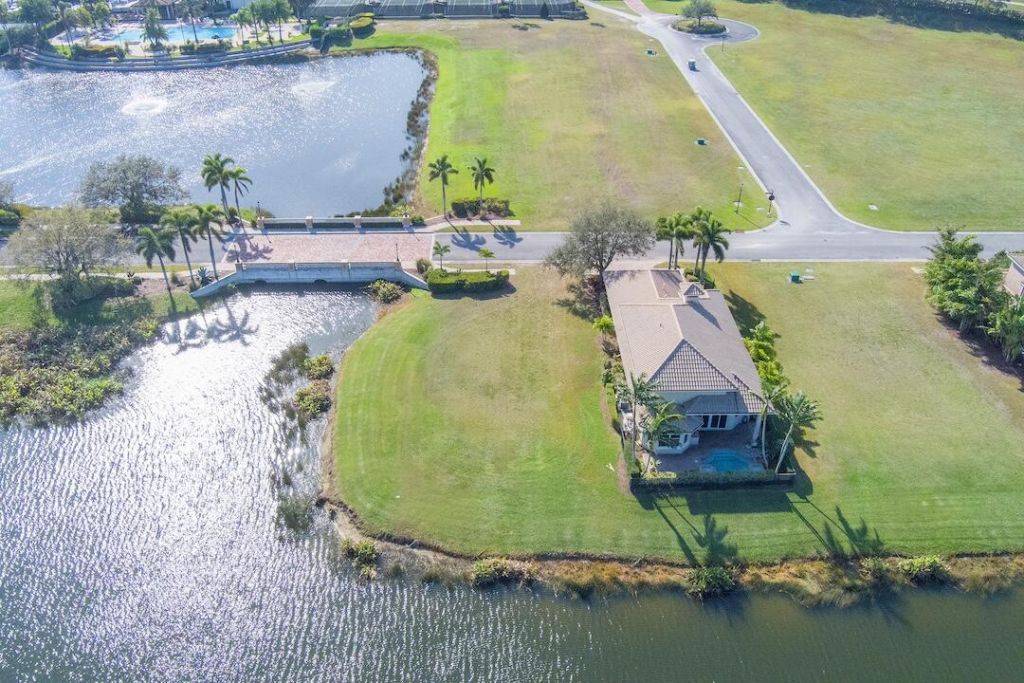 152 SE Santa Gardenia, Port Saint Lucie, FL 34984 Photo