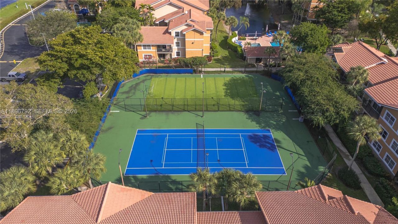 9033 Wiles Rd, Unit 303, Coral Springs, FL 33067 Photo