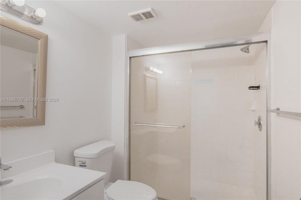 9033 Wiles Rd, Unit 303, Coral Springs, FL 33067 Photo