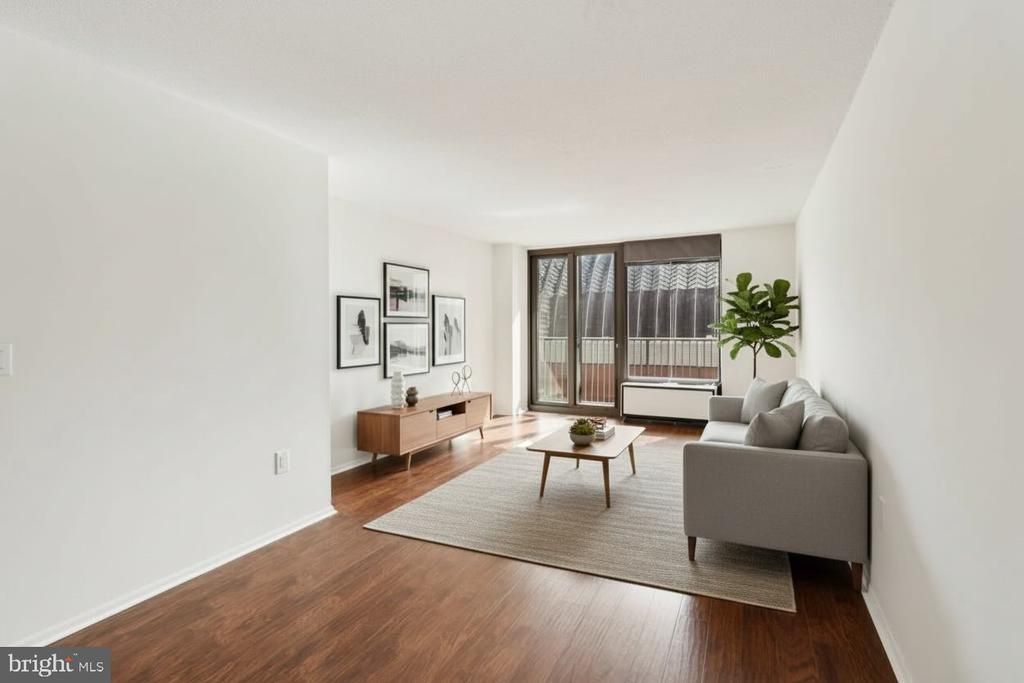 1420 Locust Street, Unit 7O, Philadelphia, PA 19102 Main Photo