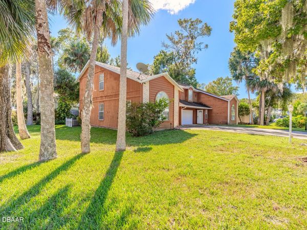1126 Squirrel Nest Lane, Port Orange, FL 32129