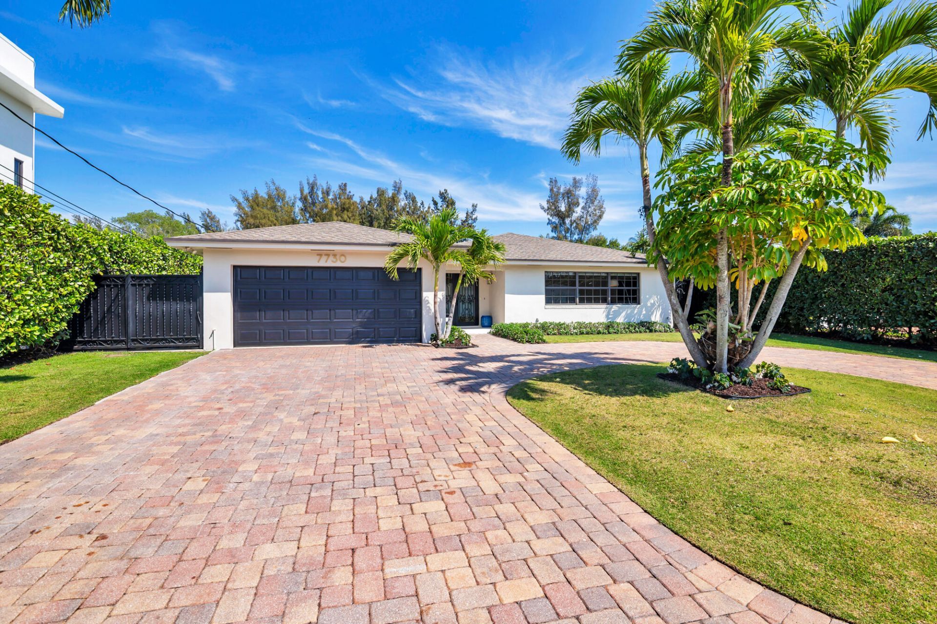 7730 Beta Circle E, Lake Clarke Shores, FL 33406 Photo