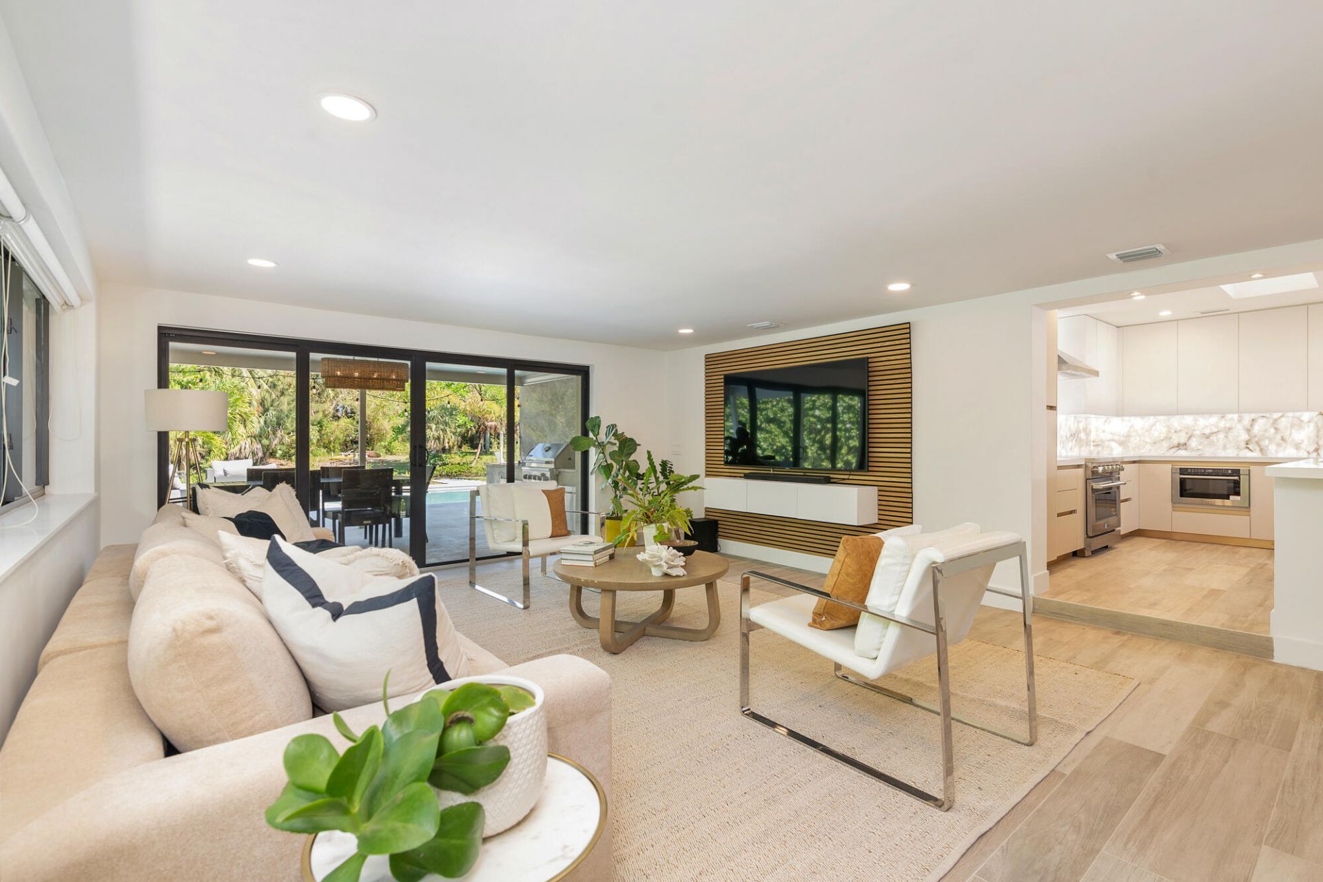 7730 Beta Circle E, Lake Clarke Shores, FL 33406 Photo