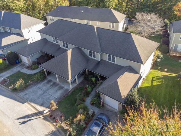 16 Aberdeen Drive, Arden, NC 28704