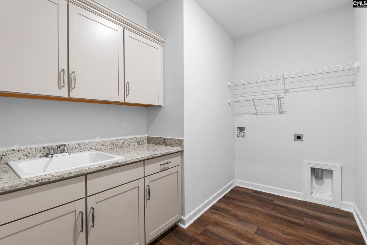 814 Dutchmaster Drive Photo 16