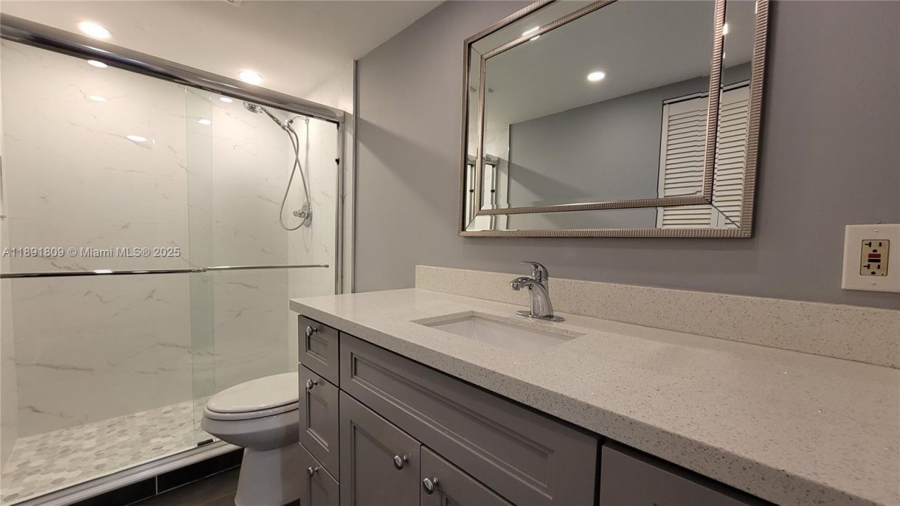 2003 Granada Dr, Unit E4, Coconut Creek, FL 33066 Photo