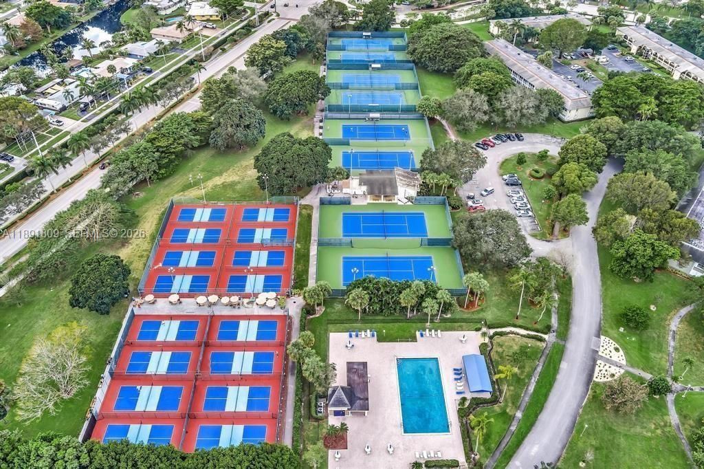 2003 Granada Dr, Unit E4, Coconut Creek, FL 33066 Photo