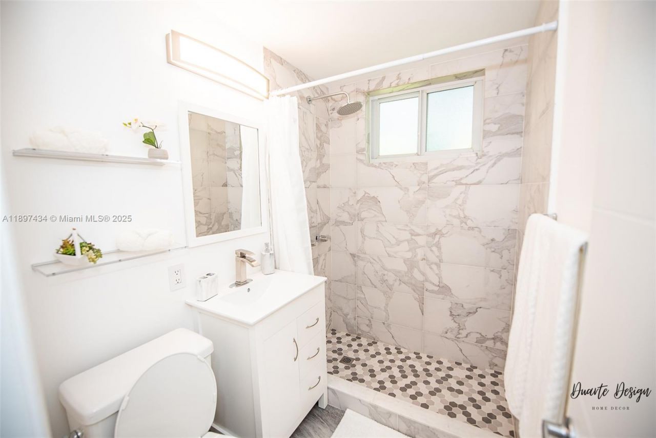 1544 Michigan Ave, Unit 1, Miami Beach, FL 33139 Photo