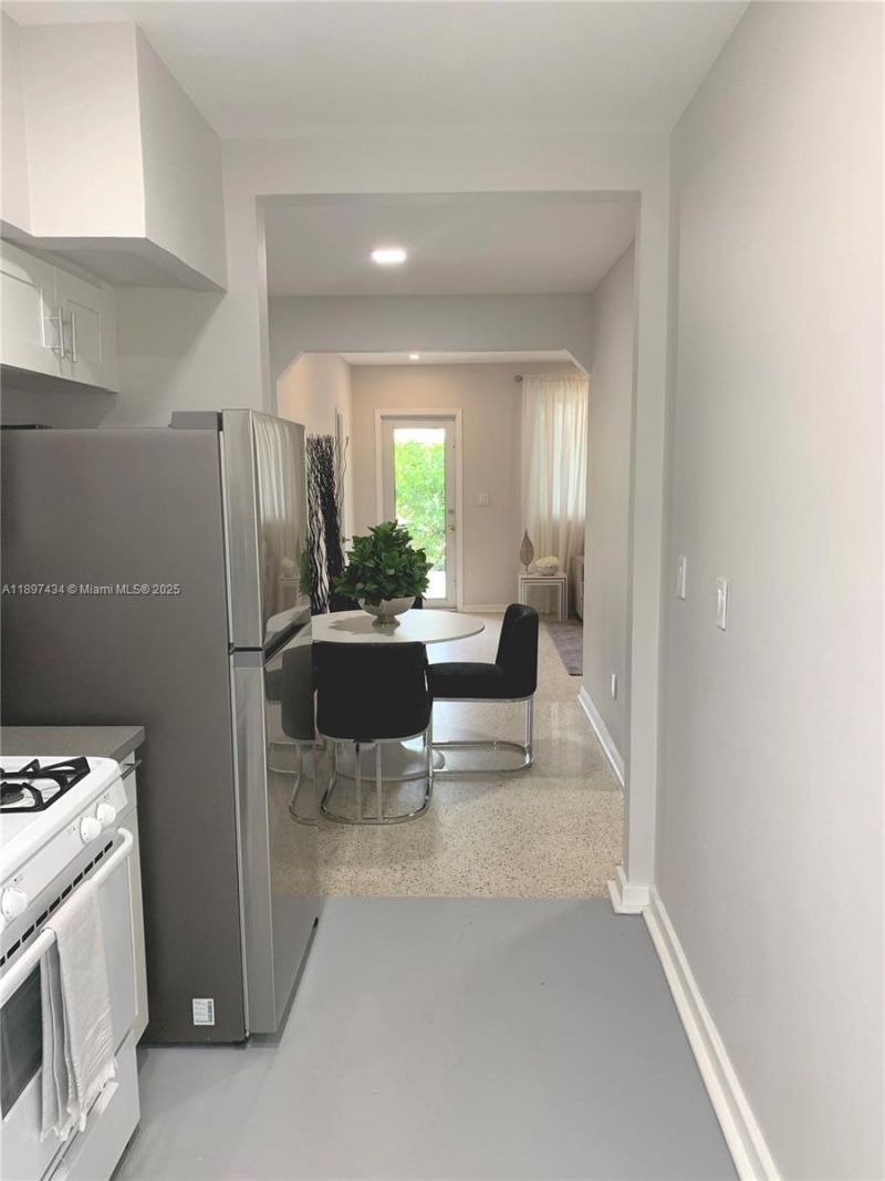 1544 Michigan Ave, Unit 1, Miami Beach, FL 33139 Photo