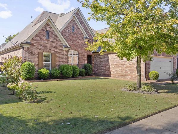 1341 RAINDROP DR, Collierville, TN 38017