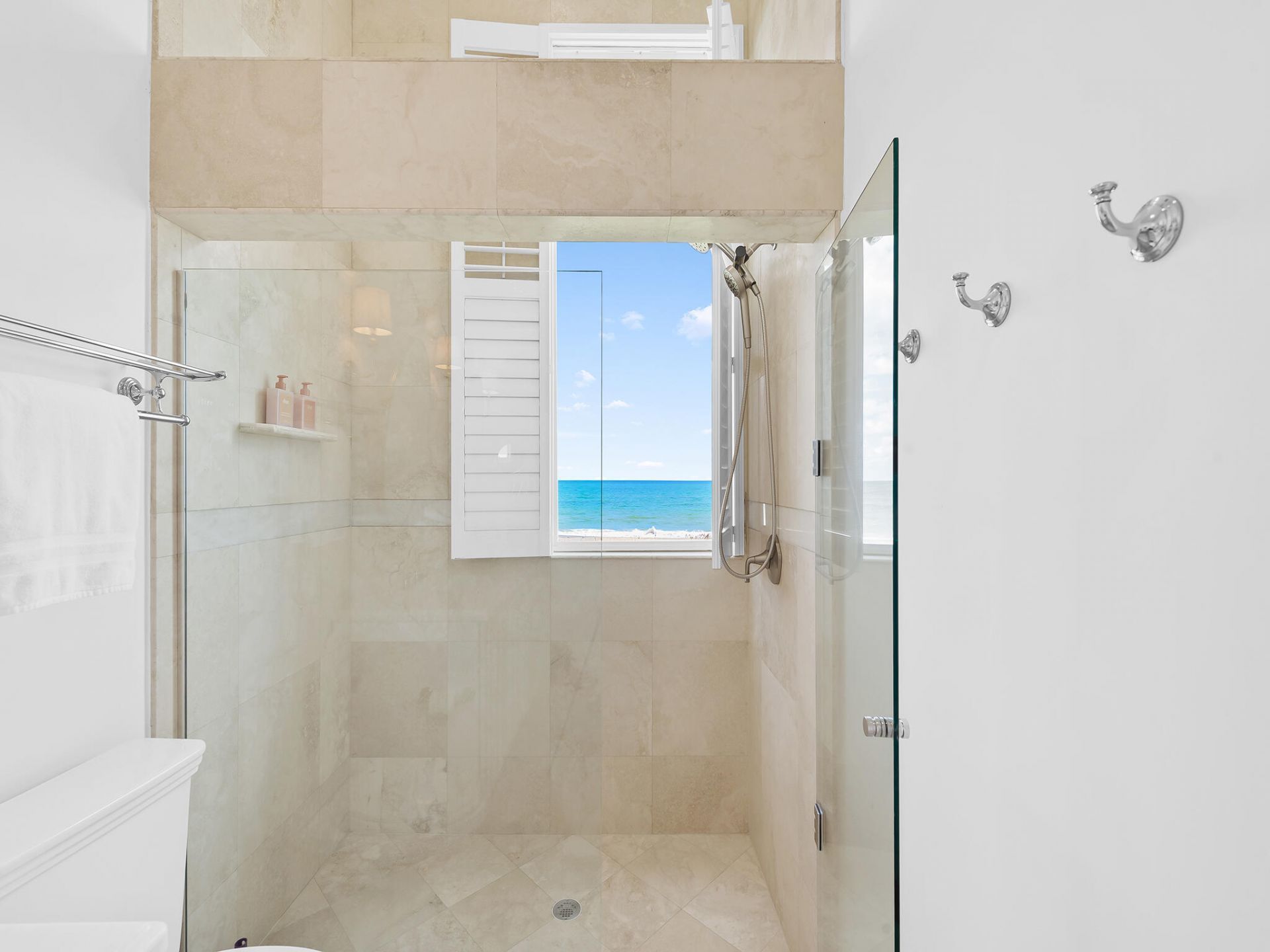 2115 S Ocean Boulevard, Unit 10, Delray Beach, FL 33483 Photo