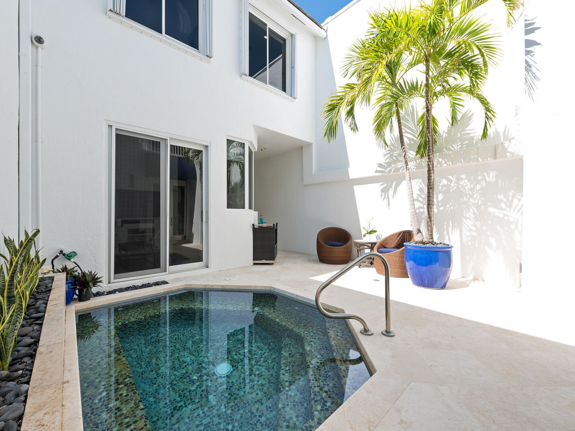 2115 S Ocean Boulevard, Unit 10, Delray Beach, FL 33483 Photo