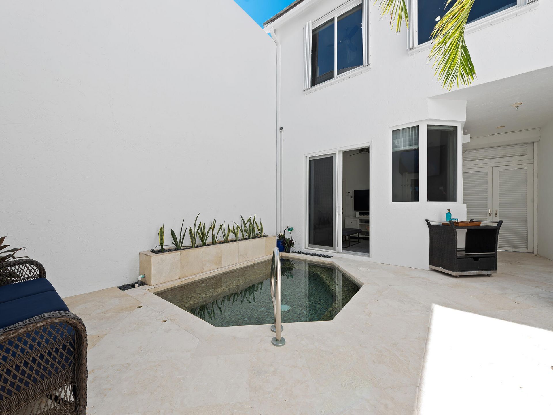 2115 S Ocean Boulevard, Unit 10, Delray Beach, FL 33483 Photo