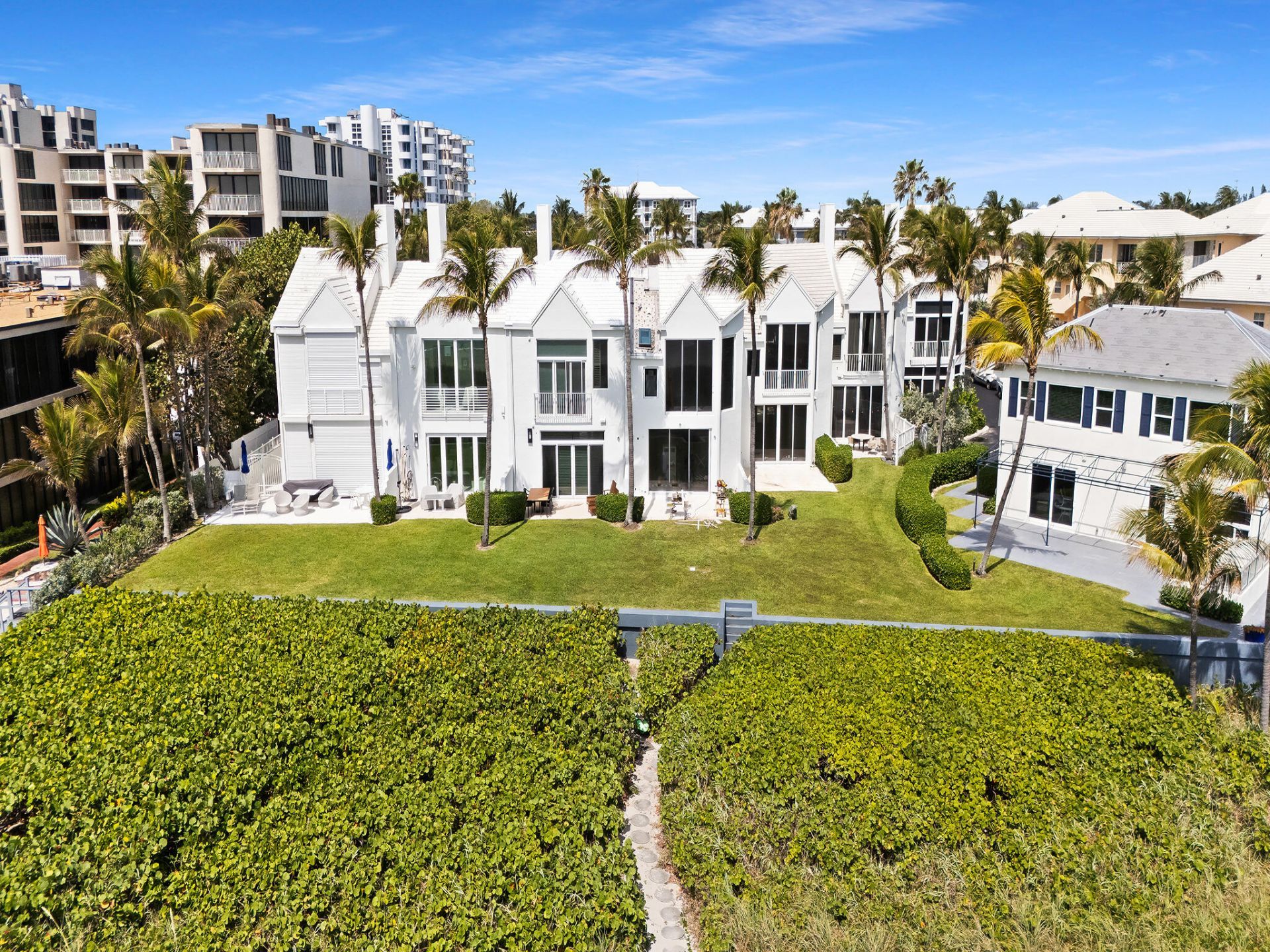 2115 S Ocean Boulevard, Unit 10, Delray Beach, FL 33483 Photo