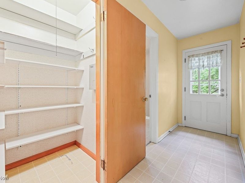 373 Tremont Road, Akron, OH 44313 Photo 19