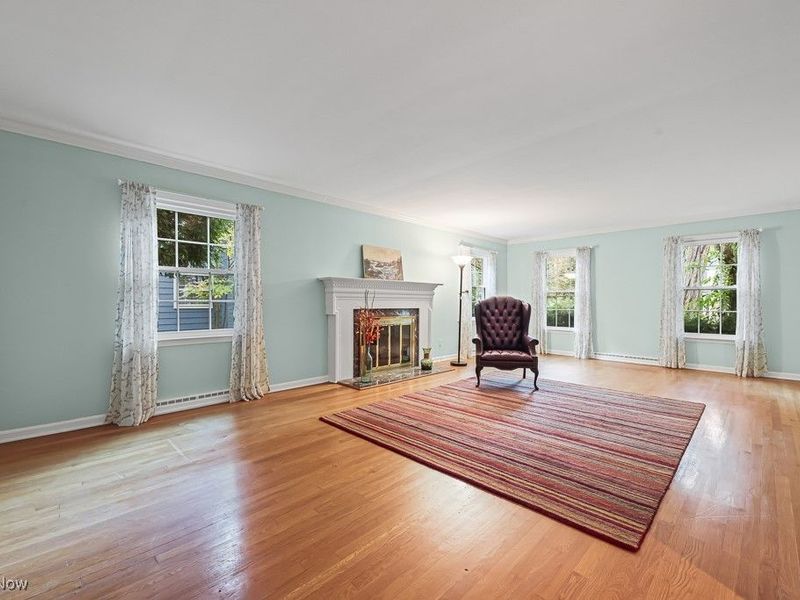 373 Tremont Road, Akron, OH 44313 Photo 9