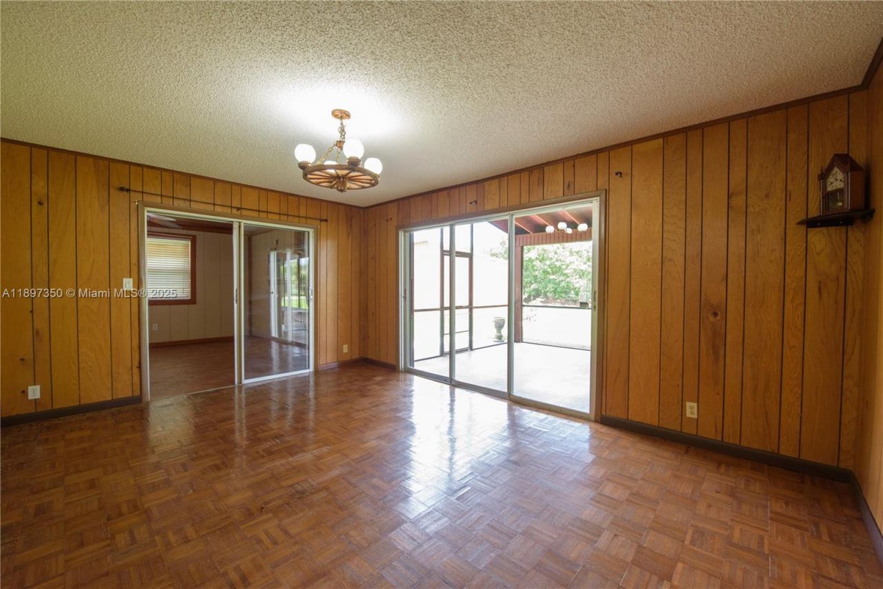 19365 SW 256th St, Homestead, FL 33031 Photo