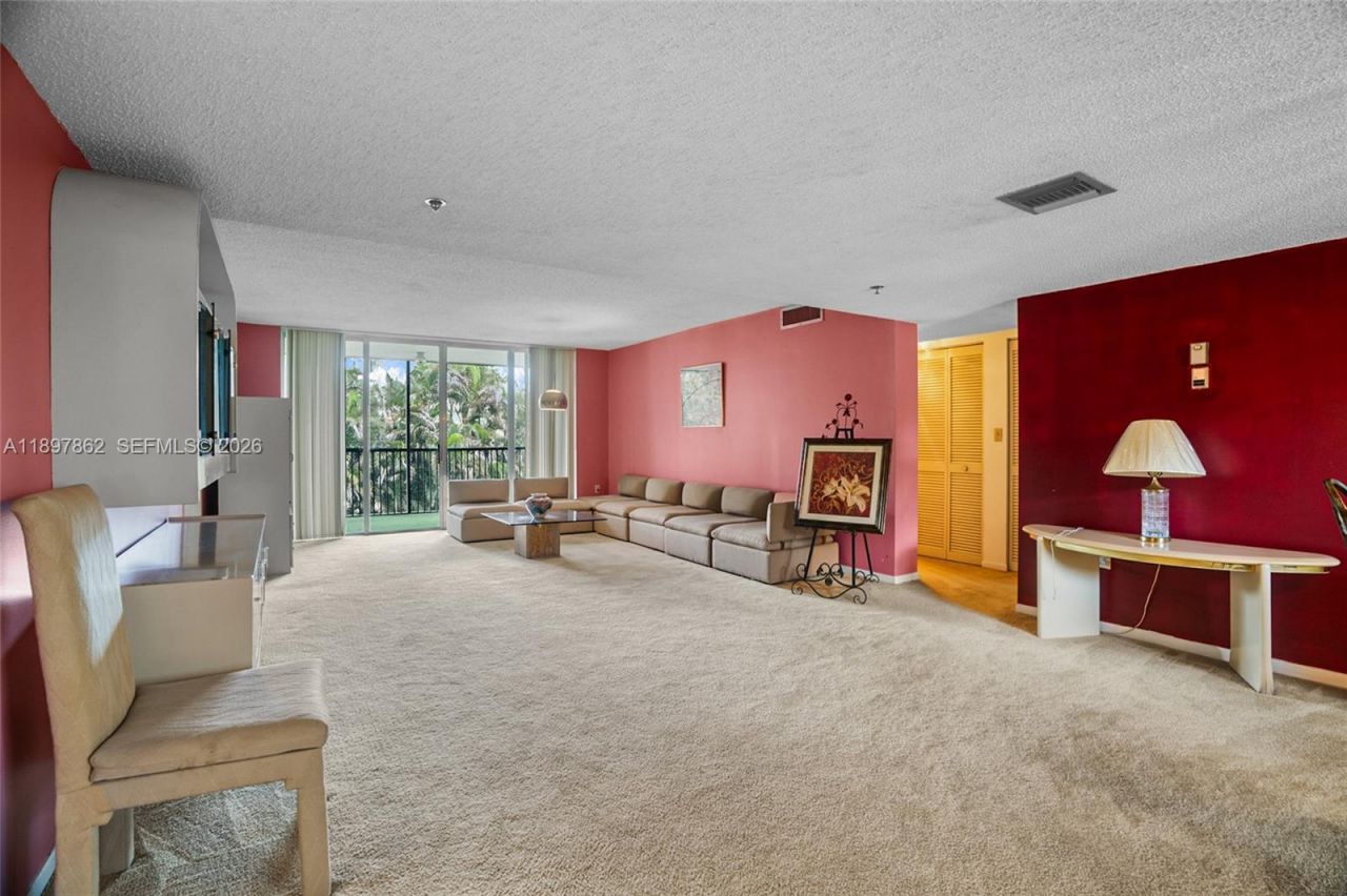 3940 Inverrary Blvd, Unit 304-A, Lauderhill, FL 33319 Photo