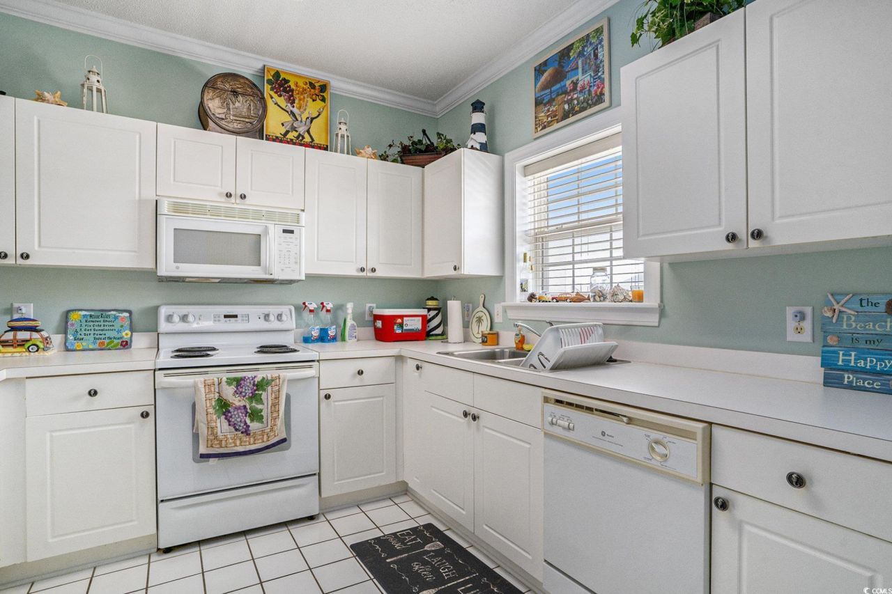 5750 Oyster Catcher Dr. Photo 7