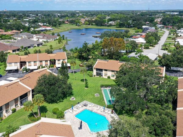 2640 CLUBHOUSE DRIVE, Unit 203, SARASOTA, FL 34232