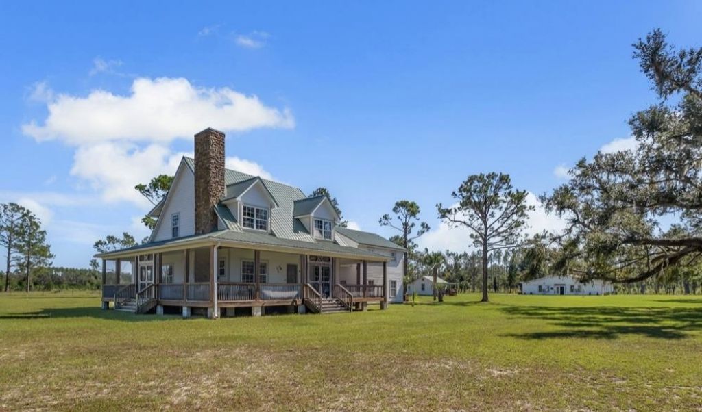 4004 Golf Course, Perry, FL 32348 Photo