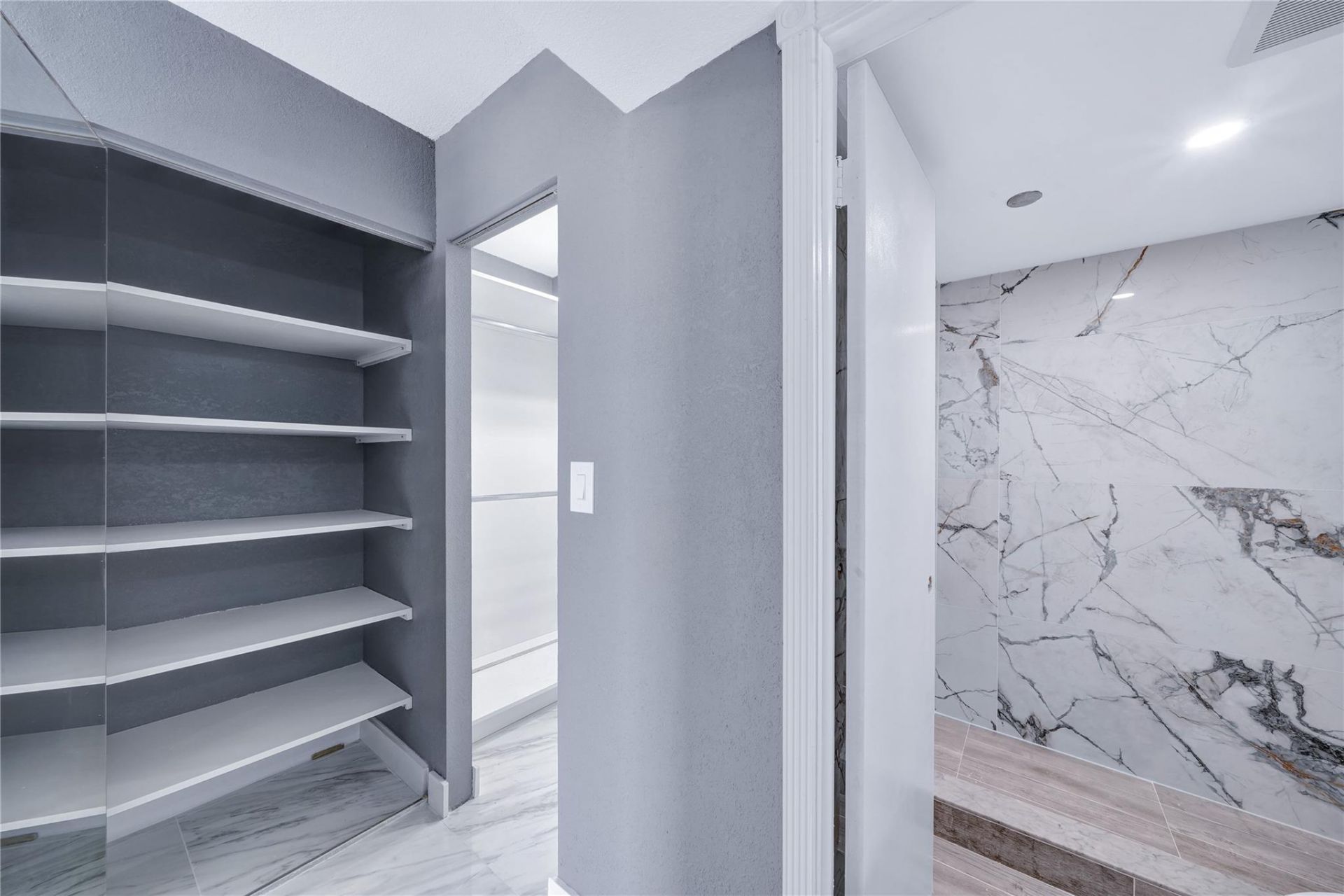 1100 Saint Charles Place, Unit 708, Pembroke Pines, FL 33026 Photo