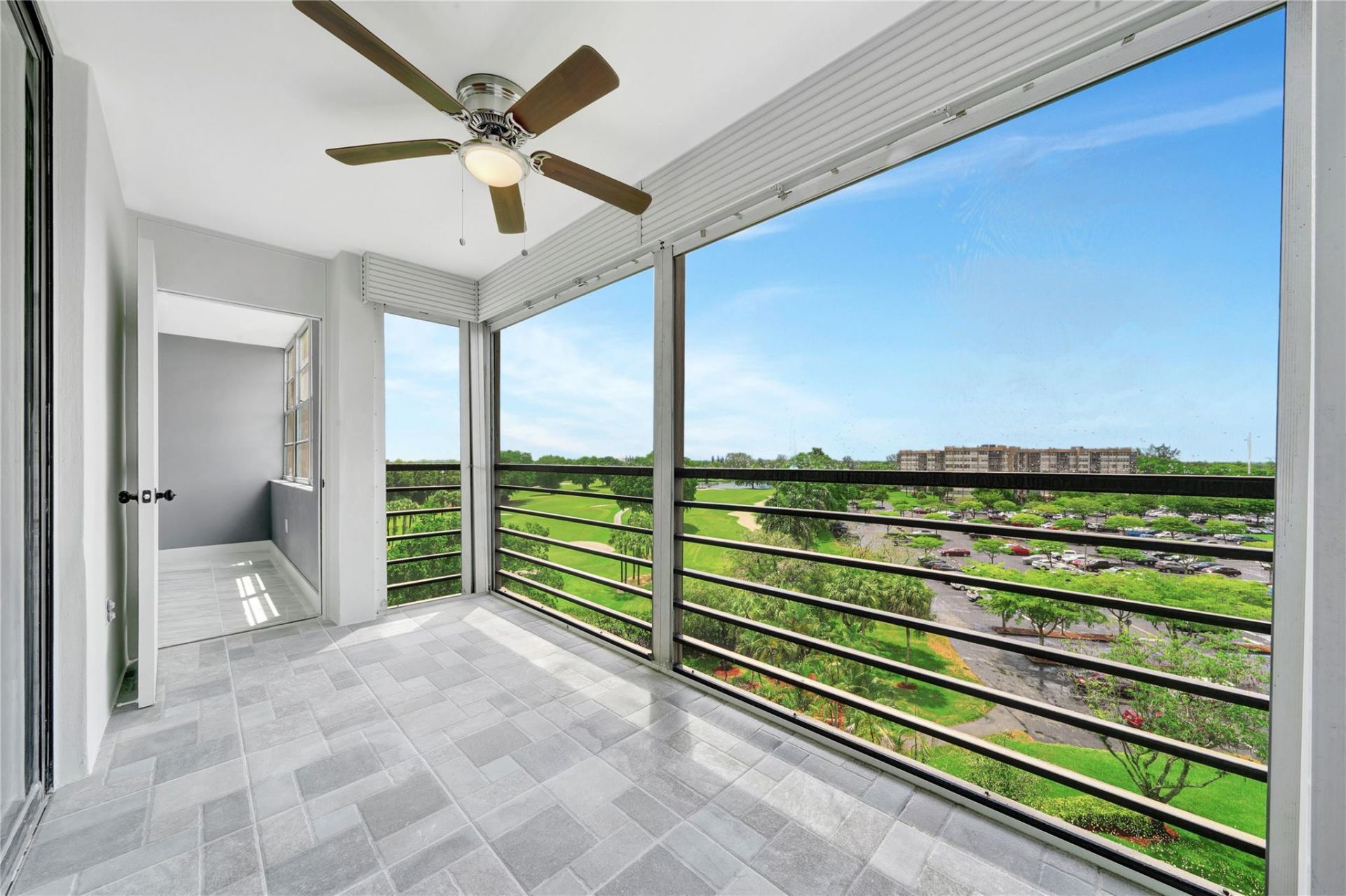 1100 Saint Charles Place, Unit 708, Pembroke Pines, FL 33026 Photo