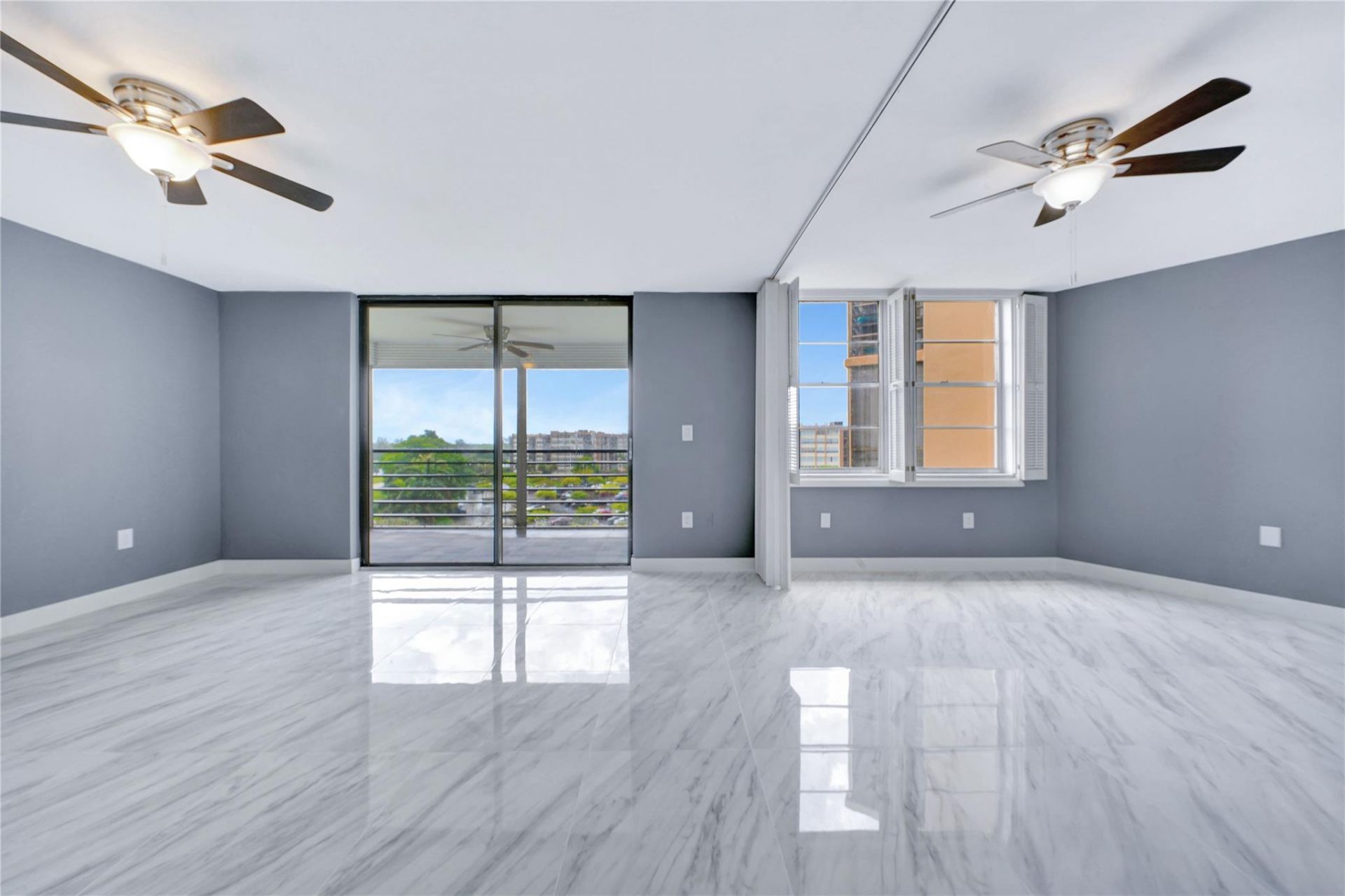 1100 Saint Charles Place, Unit 708, Pembroke Pines, FL 33026 Photo