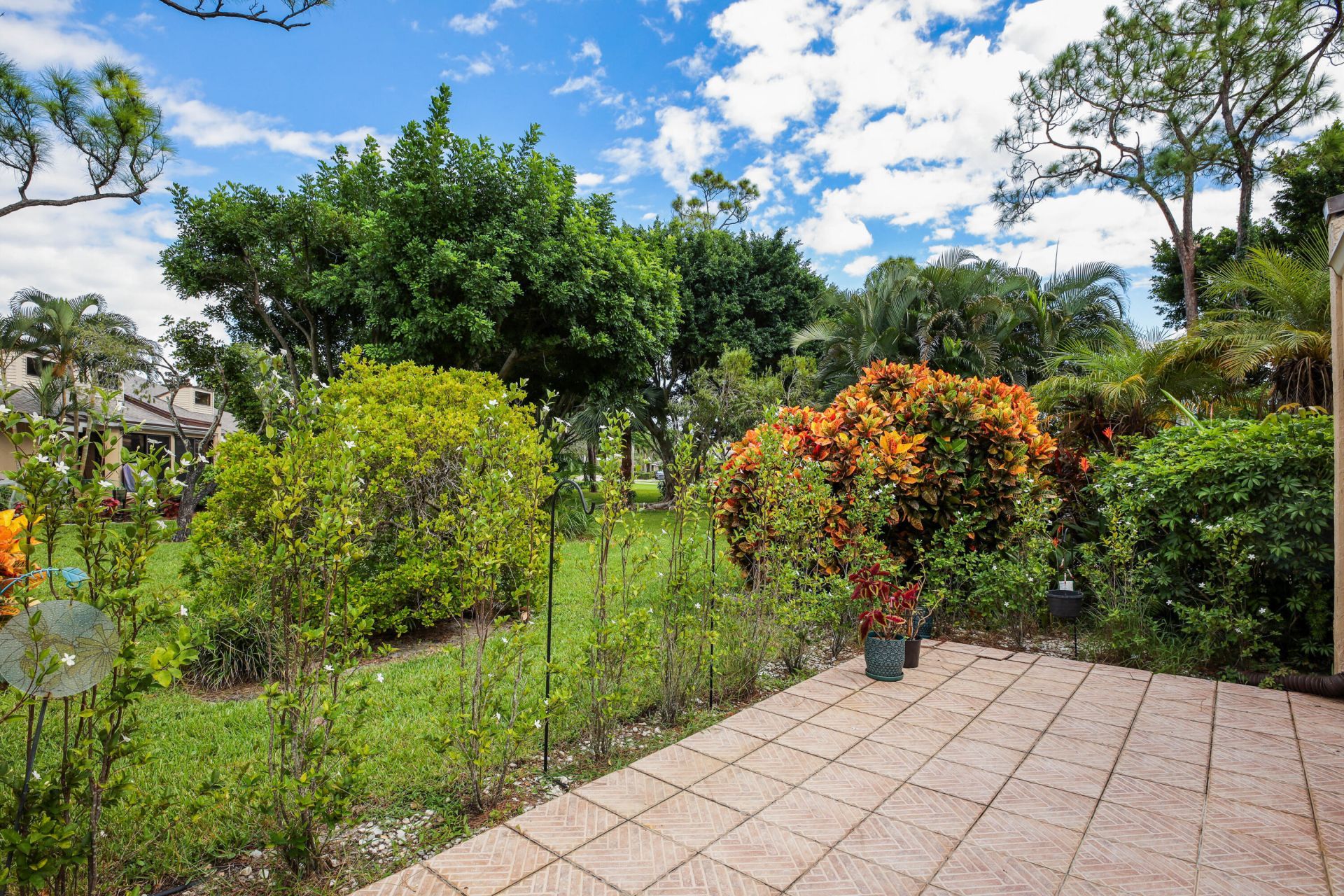 6827 Fountains Circle, Lake Worth, FL 33467 Photo