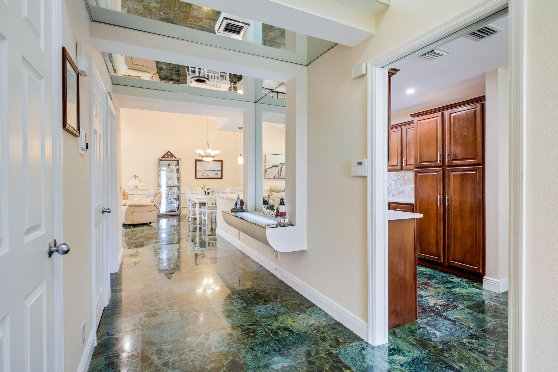 6827 Fountains Circle, Lake Worth, FL 33467 Photo